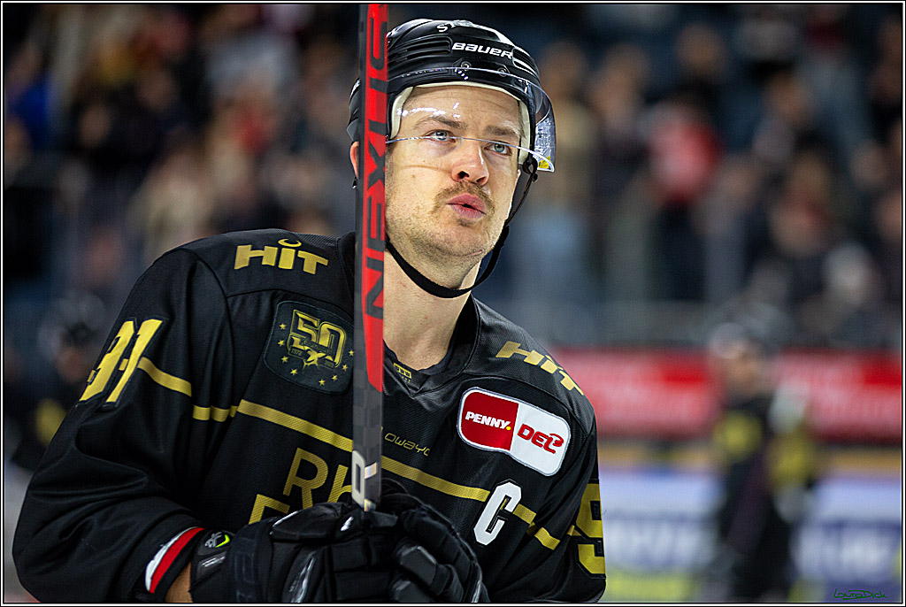 PENNY DEL;  Kölner Haie - ERC Ingolstadt; Köln, 25.11.2022